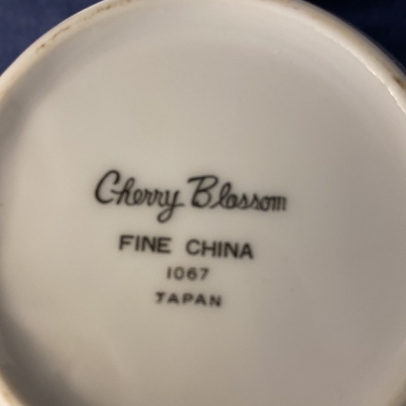 Vintage Cherry Blossom Fine 1067 ~ Cream & Sugar Bowl w/ Lid. ~ Japan - Picture 11 of 12